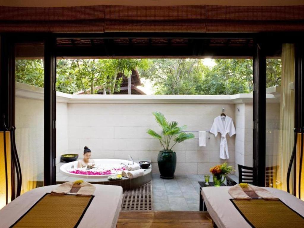 Angkor Village Resort & Spa Siem Reap Exteriör bild
