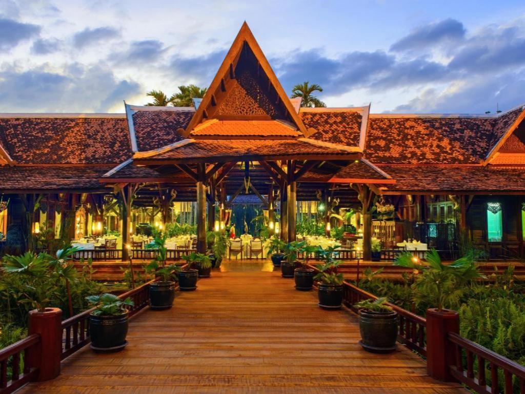 Angkor Village Resort & Spa Siem Reap Exteriör bild
