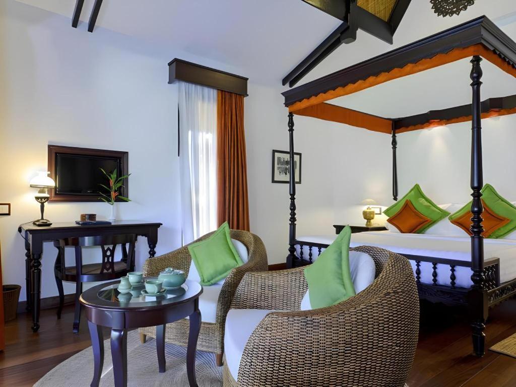 Angkor Village Resort & Spa Siem Reap Exteriör bild