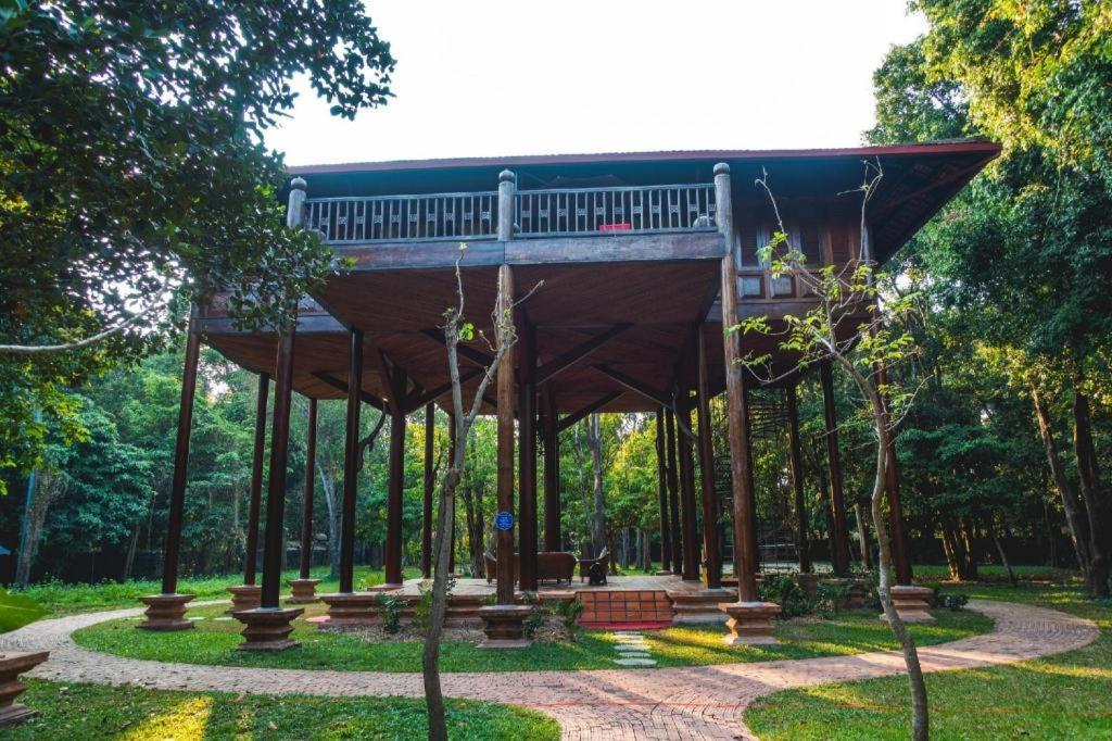 Angkor Village Resort & Spa Siem Reap Exteriör bild