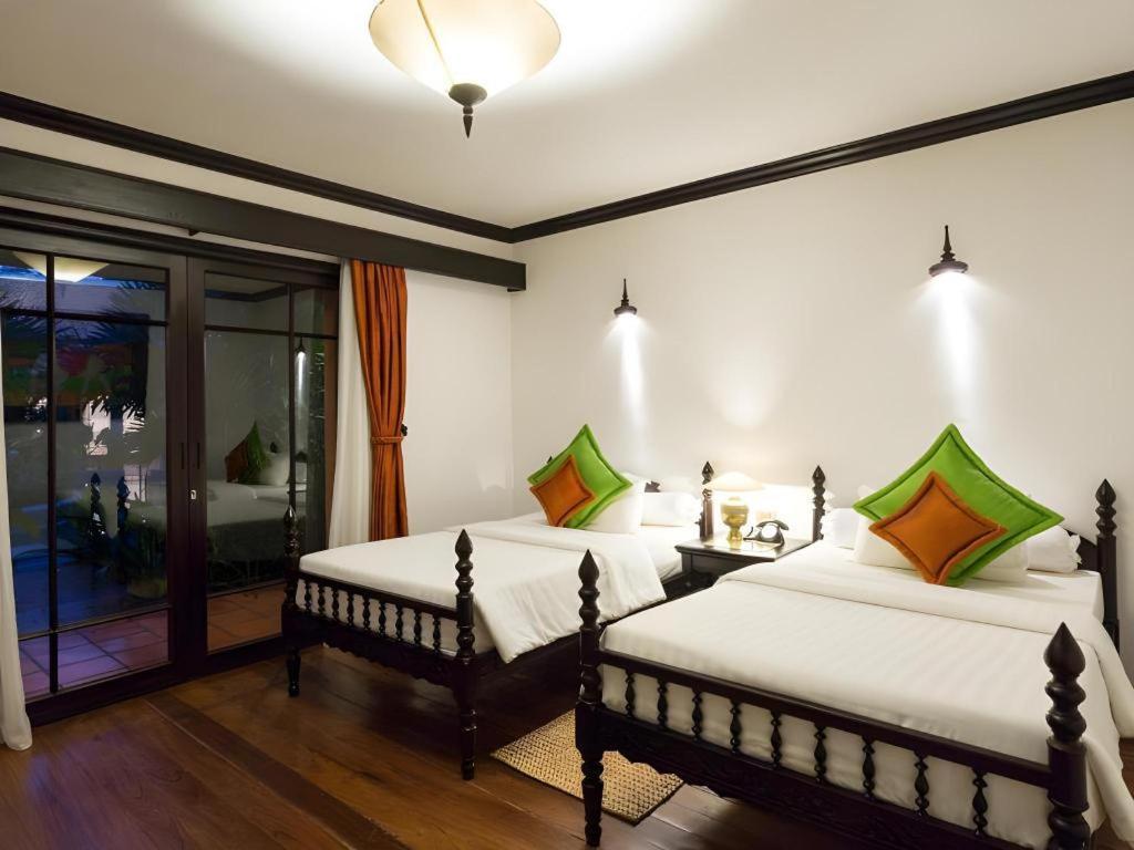 Angkor Village Resort & Spa Siem Reap Exteriör bild