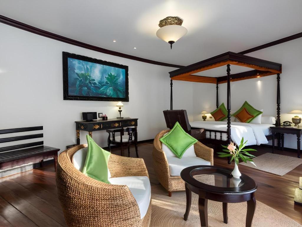 Angkor Village Resort & Spa Siem Reap Exteriör bild